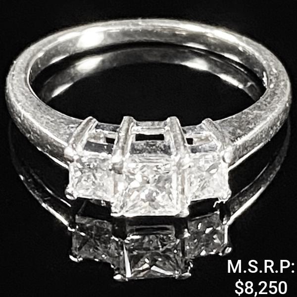 2.2 DWT 14 KT Gold w/ Diamonds Ring Sz: 6