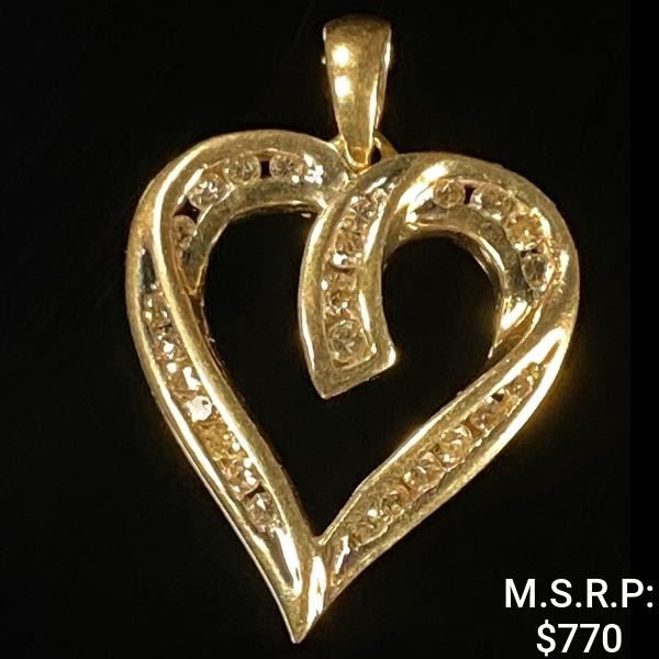 1.4 DWT 10 KT Gold Heart Pendant w/ Diamond