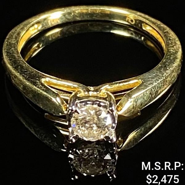1.6 DWT 10 KT Gold w/ Diamond Ring Sz: 7