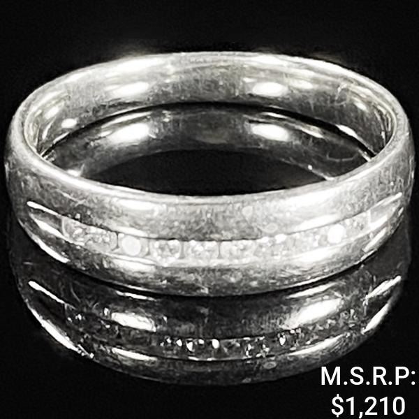 2.2 DWT 10 KT Wht Gold w/ Diamond Ring Sz:8