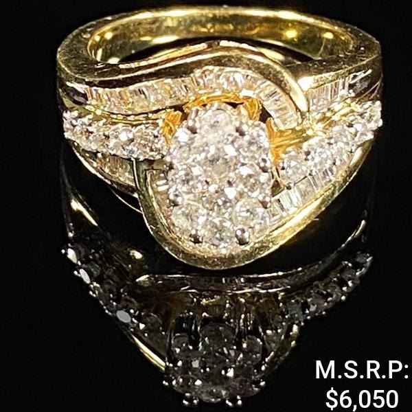 5.4 DWT 14 KT Gold w/ Diamond Ring Sz: 7