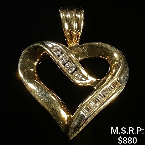 1.4 DWT 10 KT Gold Heart Pendant w/ Diamond