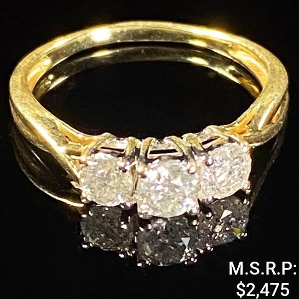 1.4 DWT 10 KT Gold w/ Diamonds Ring Sz: 8.5