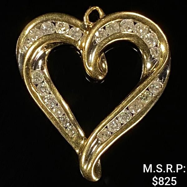 1.3 DWT 10 KT Gold Heart Pendant w/ Diamond