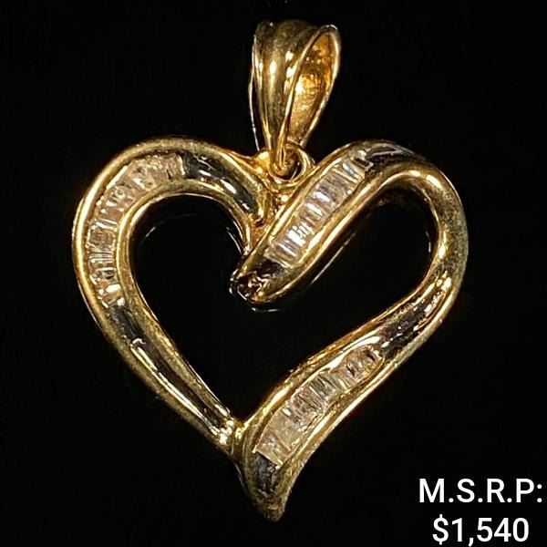 2.1 DWT 10 KT Gold Heart Pendant w/ Diamond