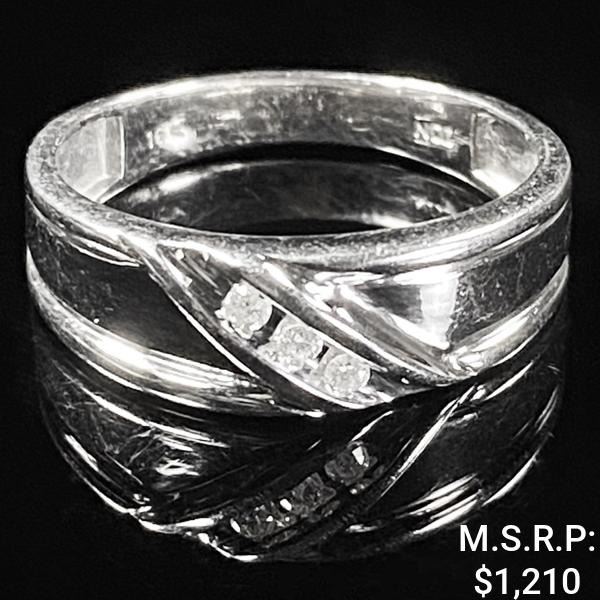 2.3 DWT 10 KT Wht Gold w/ Diamonds Ring Sz: 8