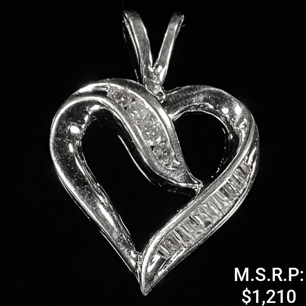 1.5 DWT 10 KT Wht Gold Heart Pendant w/ Diamond
