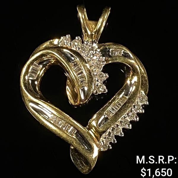 2.1 DWT 10 KT Gold Heart Pendant w/ Diamond