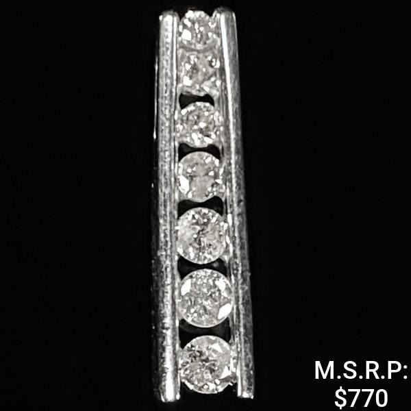 0.7 DWT 10 KT Gold Pendant w/ Diamond Lining