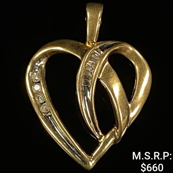 1.1 DWT 10 KT Gold Heart Pendant w/ Diamond