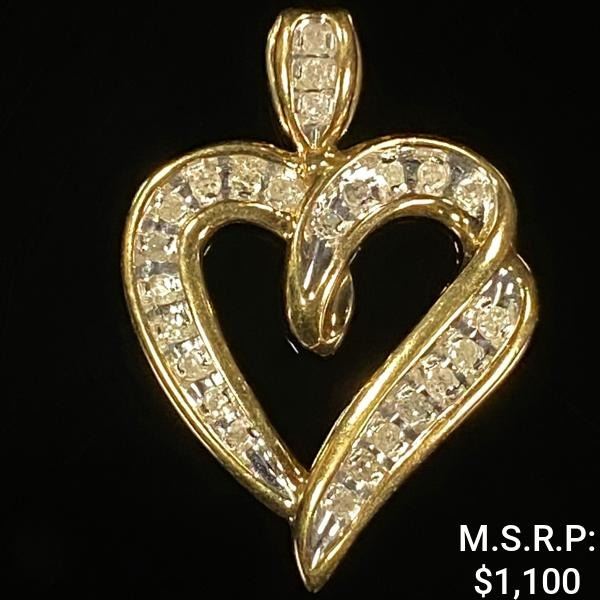 1.5 DWT 10 KT Gold Heart Pendant w/ Diamond