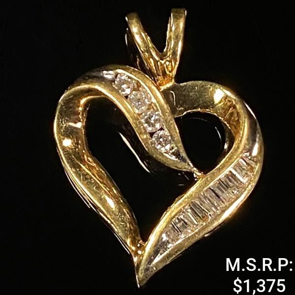 1.6 DWT 10 KT Gold Heart Pendant w/ Diamond