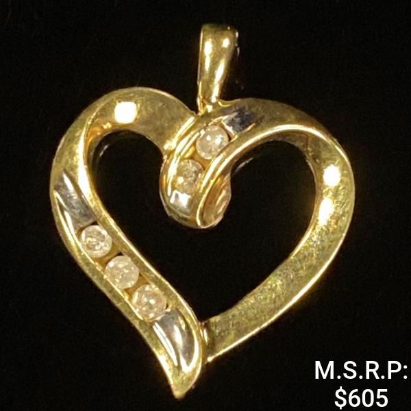 0.9 DWT 10 KT Gold Heart Pendant w/ Diamond