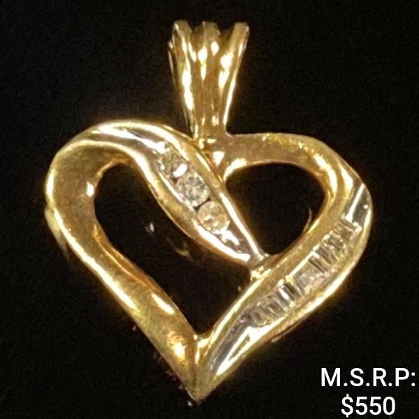 0.6 DWT 10 KT Gold Heart Pendant w/ Diamond