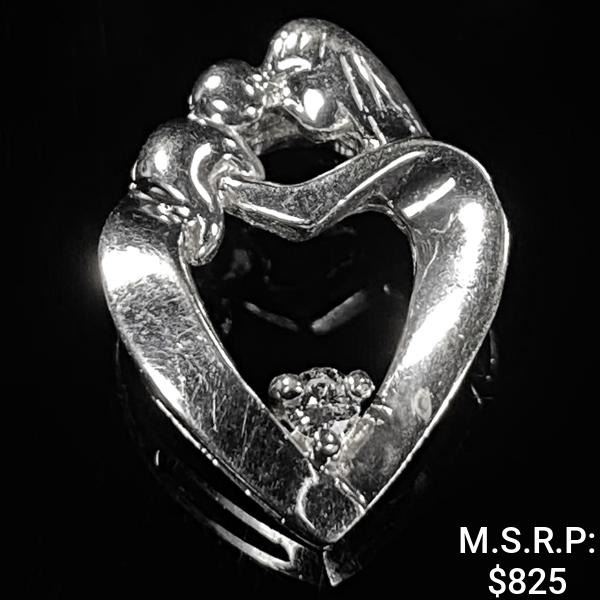 0.9 DWT 14 KT Wht Gold Heart Mom Pendant w/