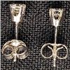 Image 2 : 0.4 DWT 14 KT Wht Gold w/ Diamonds Earrings