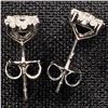 Image 2 : 0.8 DWT 14 KT Wht Gold w/ Diamonds Earrings