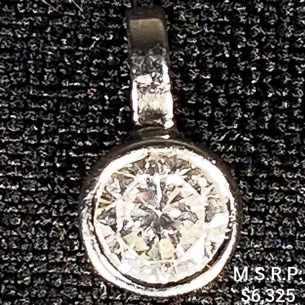 0.8 DWT 14 KT Wht Gold Pendant w/ Diamond