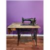 Image 1 : Antique Singer Sewing Machine