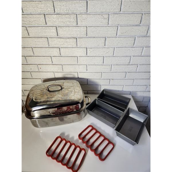 KitchenAid Roaster & Bread Pans x3