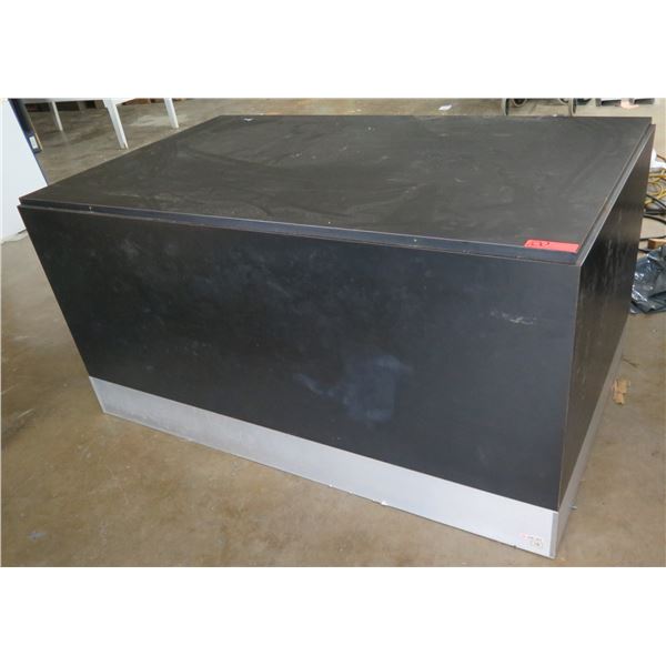 Qty 4 Display Risers 60"x36"x30"H