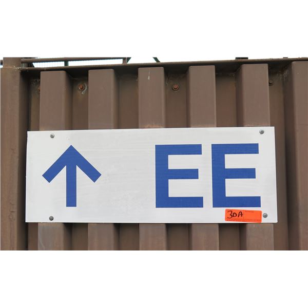 Section EE Sign w/ Arrow 24