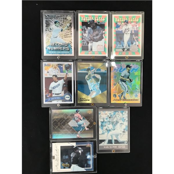 LOT OF MLB BASEBALL CARDS