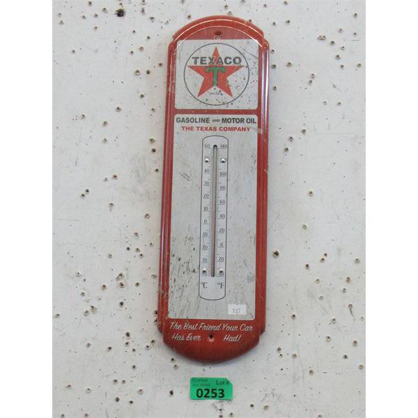 New Texaco Metal Wall Thermometer - 5  x 17 