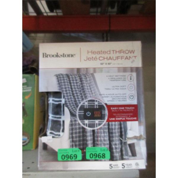 Brookstone 50  x 60  Heated Throw - Grey Check