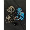Image 2 : Bag of Costume Jewelry, Earings, Necklace, etc