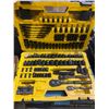 Image 1 : Stanley professional grade tool kit