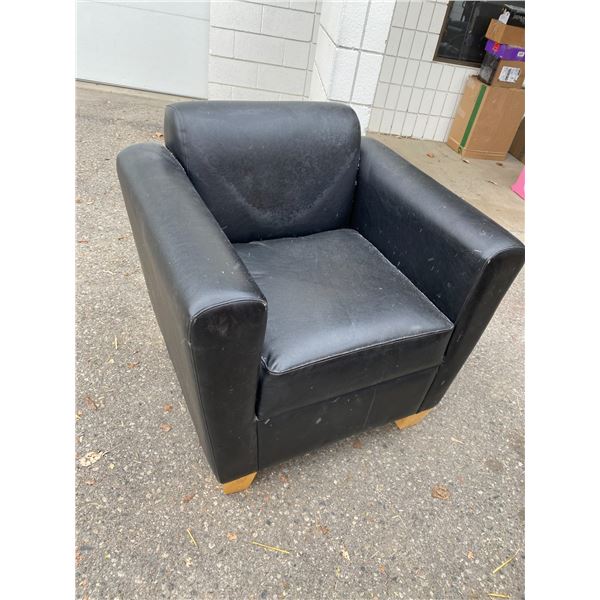Accent chair