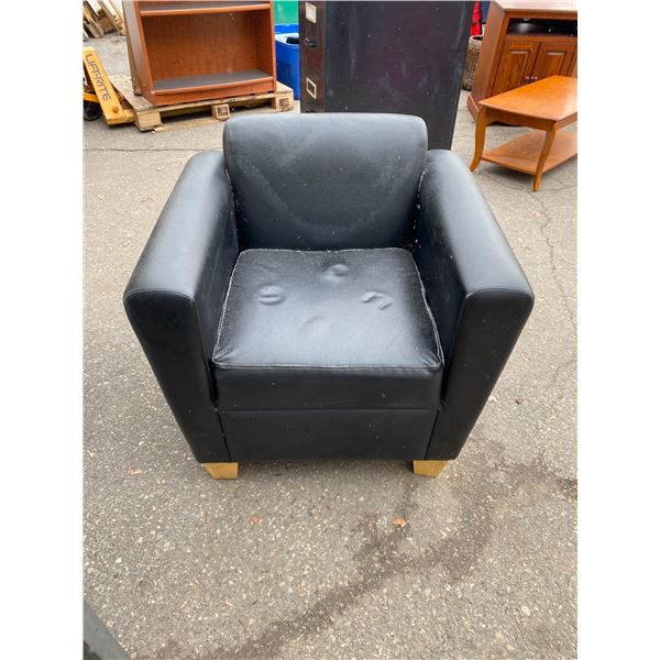 Accent chair