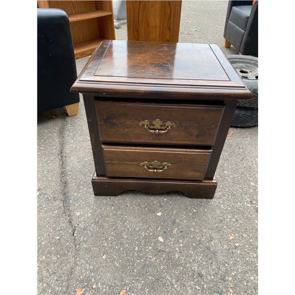 Night stand