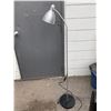 Image 1 : Lamp