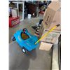Image 2 : Little tikes car