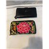 Image 1 : 2 wallets