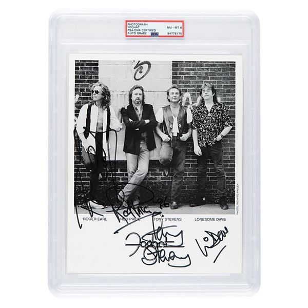 Foghat Signed Photograph - PSA NM-MT 8