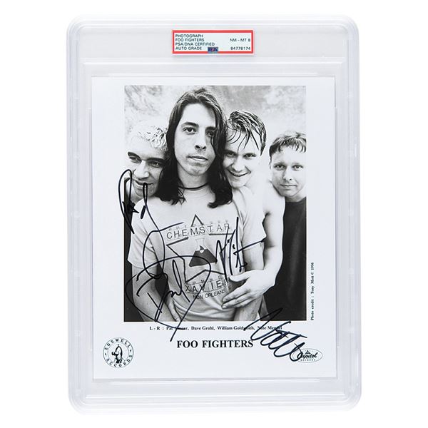 Foo Fighters Signed Photograph - PSA NM-MT 8