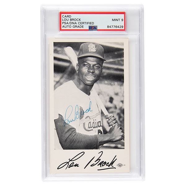 Lou Brock Signed Photograph - PSA MINT 9