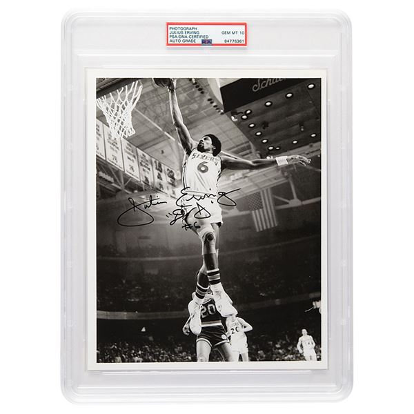 Julius Erving Signed Photograph - PSA GEM MINT 10