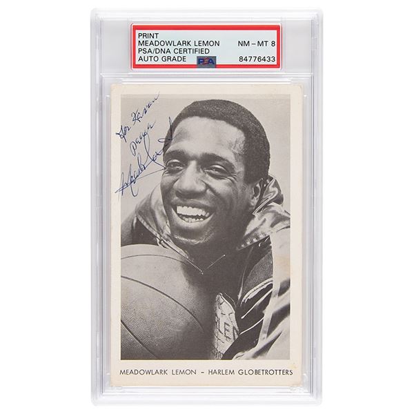 Meadowlark Lemon Signed Photograph - PSA NM-MT 8