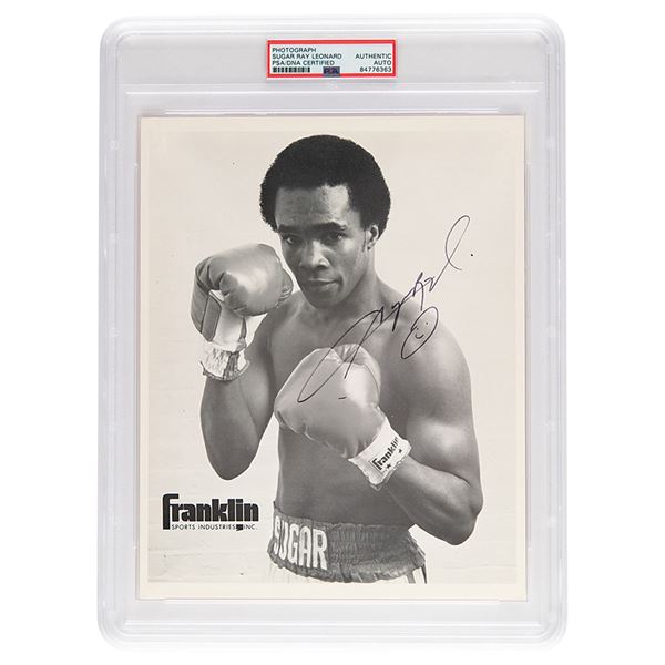 Sugar Ray Leonard Signed Photograph