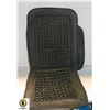 Image 1 : 2 BEADED BUCKET SEAT COVERS