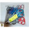 Image 1 : BIG BAG OF SCISSORS