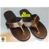 MENS SIZE 10 COWHIDE SANDLES