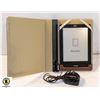 Image 1 : KOBO E-READER W/ LEATHER CASE