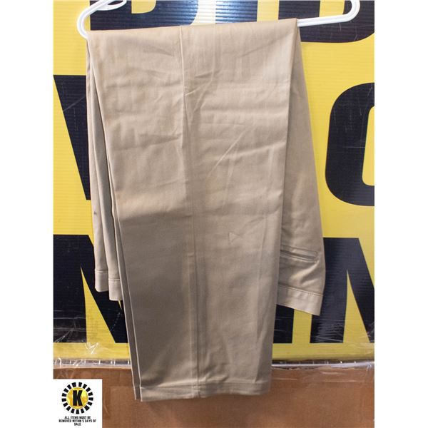 NEW LEE KHAKIS 34 X 32 RELAXED FIT