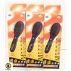 Image 1 : LOT OF 3 MASSAGE HAIR BRUSHES