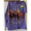 Image 1 : THE MOUNTAIN XL PURPLE 2 HORSES SHIRT